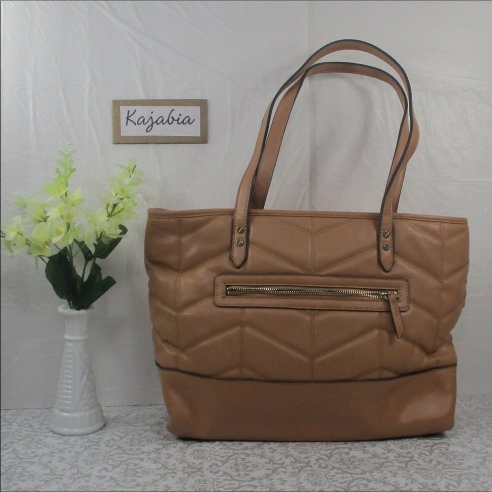 JENNIFER LOPEZ Tan Quilted Tote  Bag